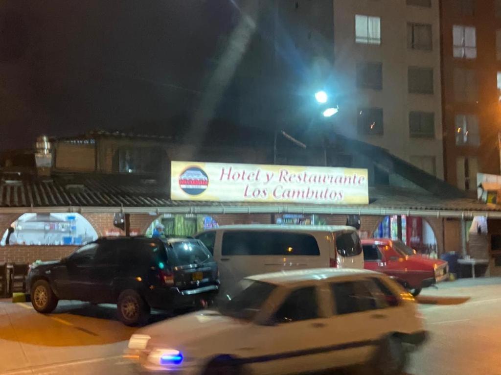 Hotel cambulos Manizales Esterno foto