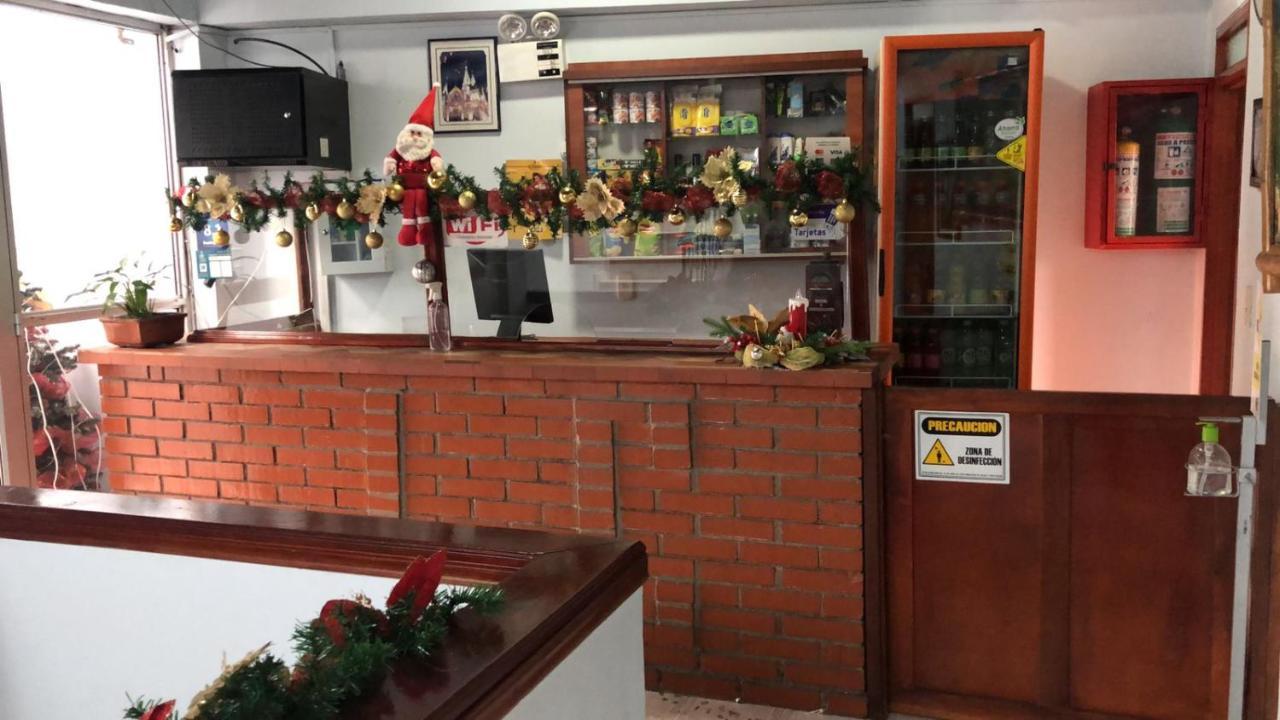 Hotel cambulos Manizales Esterno foto